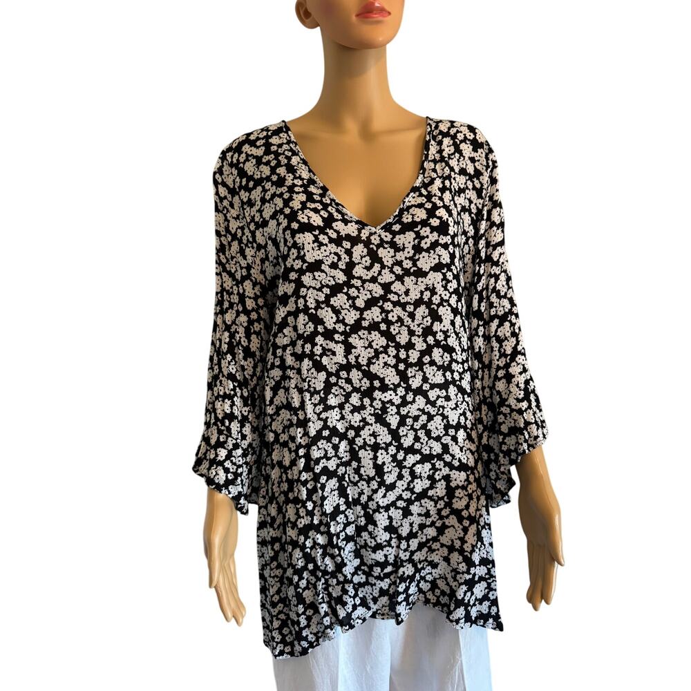 Ann Cole Black & White Floral Top/Swim Cover Up, Women's Size M